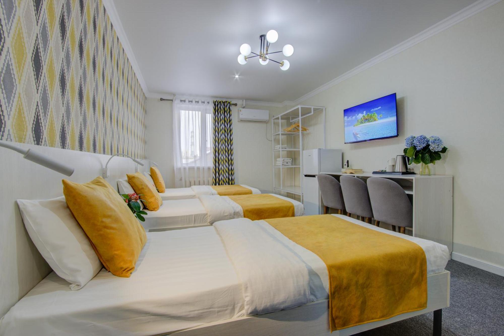 Viva Hotel Biškek Exteriér fotografie